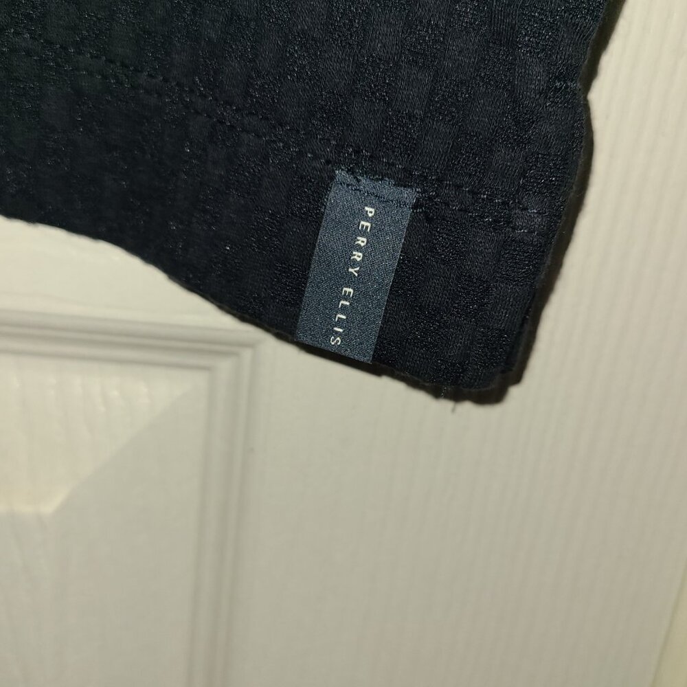 Perry Ellis Polo - Picture 2 of 3